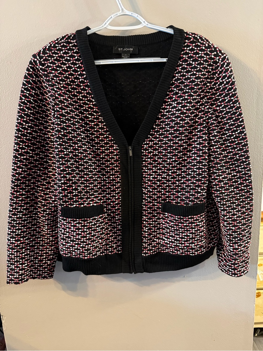 ST JOHN KNIT Sz 16 WOMENS JACKET BLACK CAVIAR WHITE & RED WOOL RAYON S26